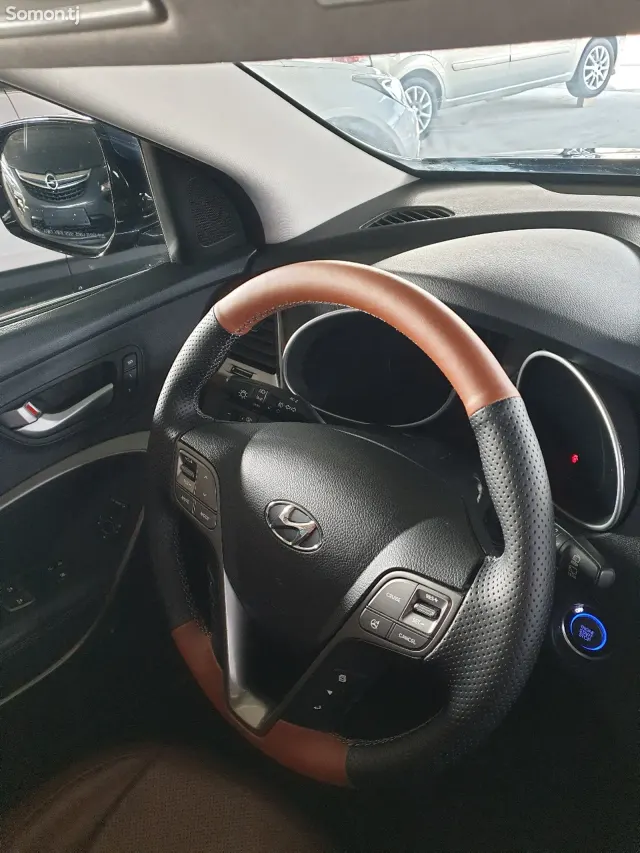 Hyundai Santa Fe 2014 · 2.0 AT