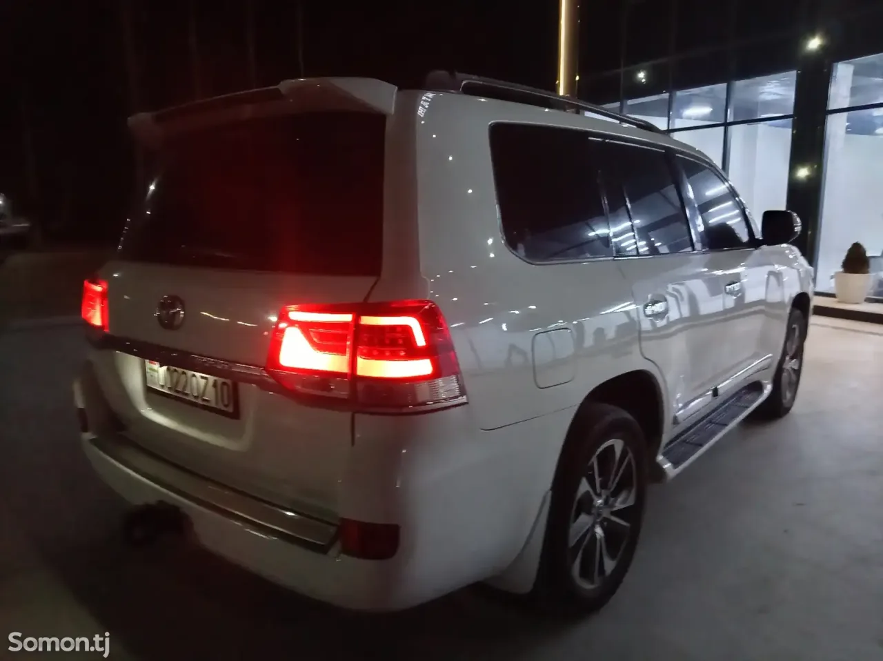 Toyota Land Cruiser 2011 · 4.0 AT