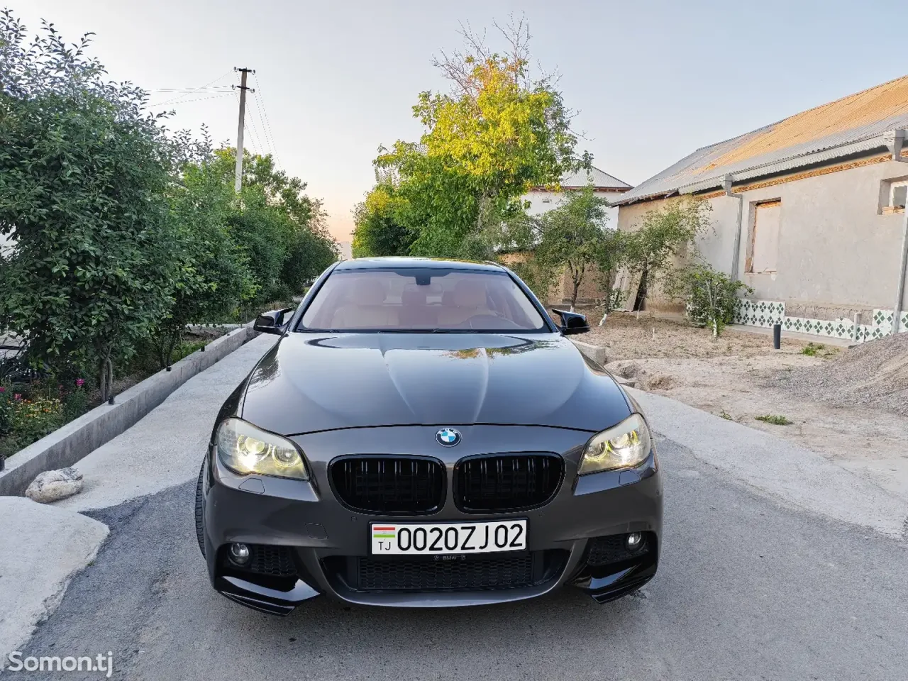 BMW 5 series 2011 · 3.0 AT