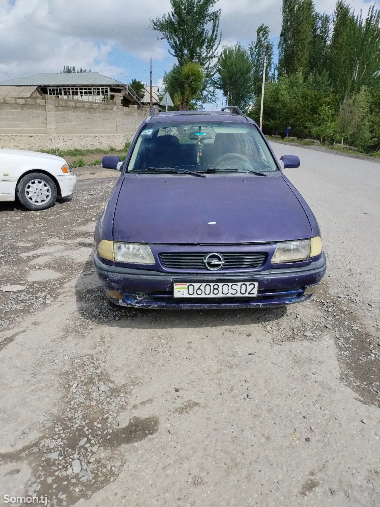 Opel Astra F 1995 · 1.6 MT