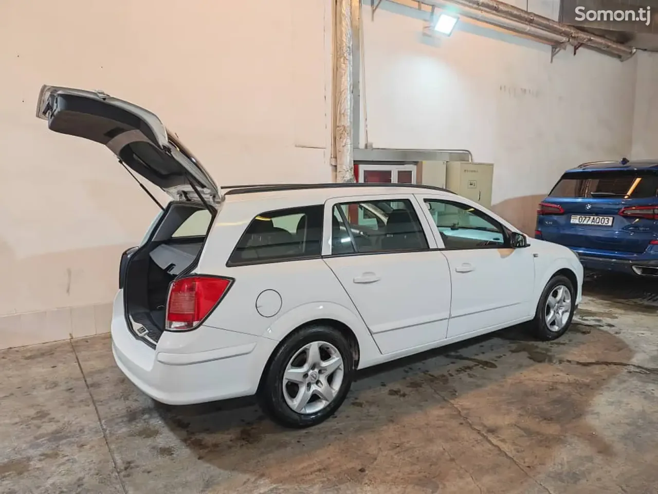 Opel Astra H 2007 · 1.6 MT