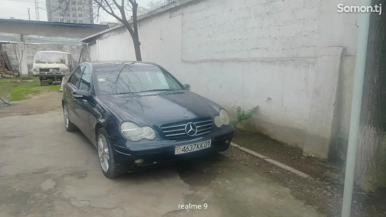 Mercedes-Benz S class 2005 · 1.8 MT