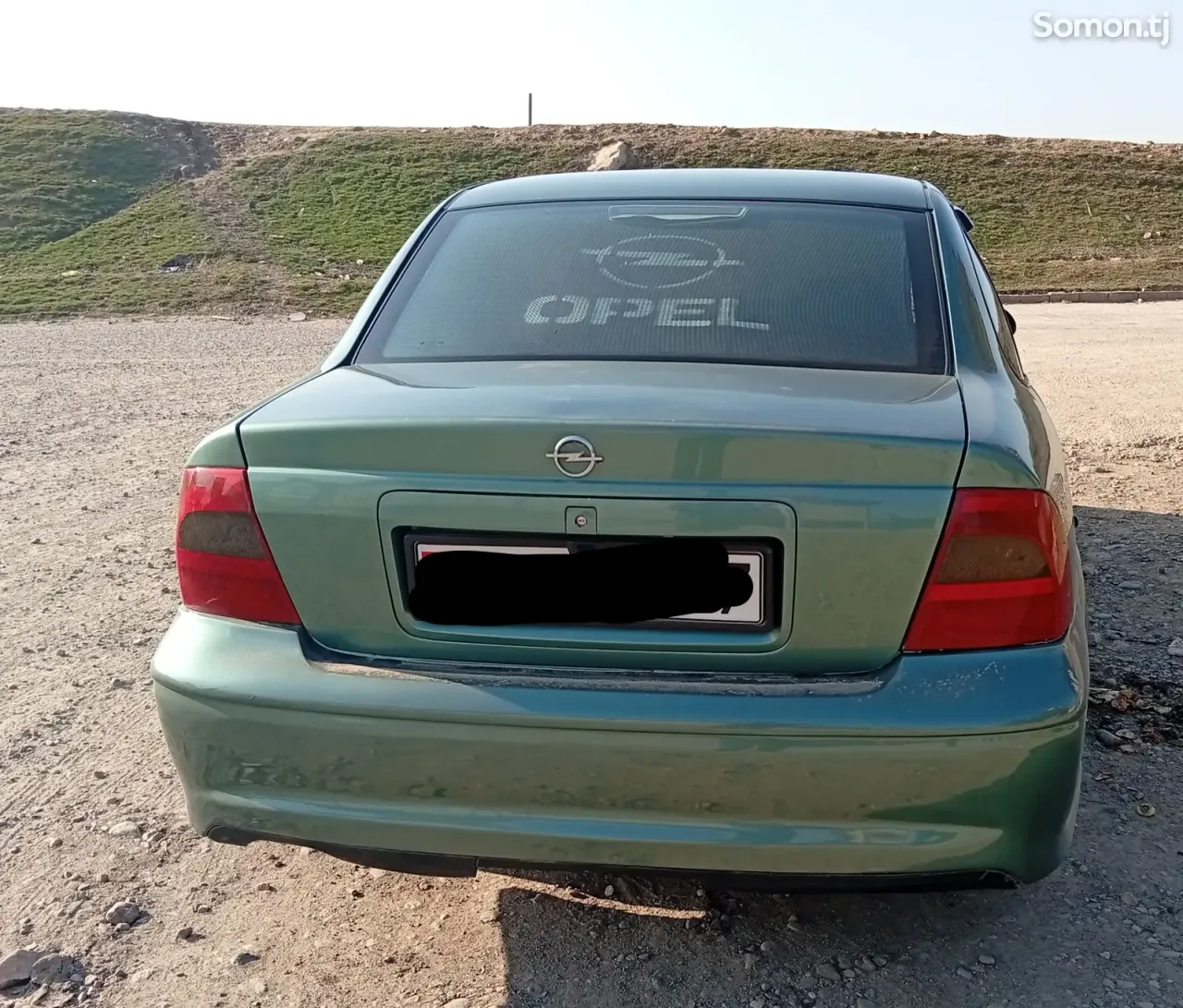Opel Vectra B 1999 · 1.6 MT