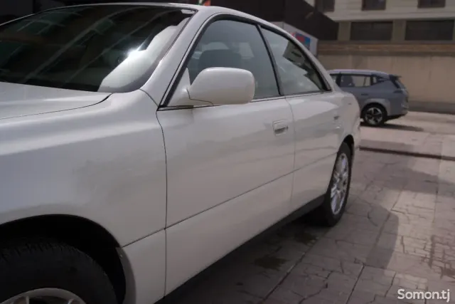 Lexus ES series 2000 · 3.0 AT