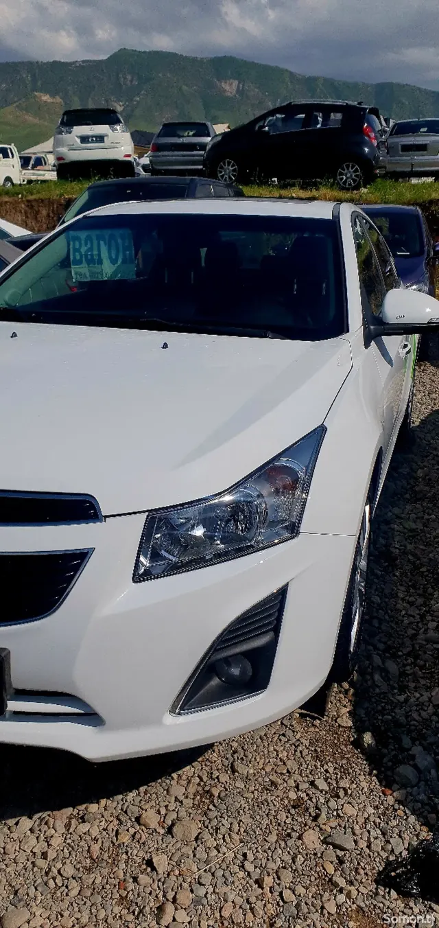 Chevrolet Cruze 2014 · 1.8 AT
