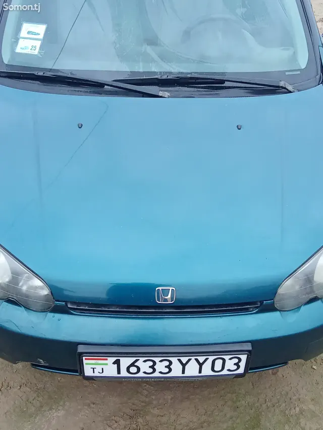 Honda HR-V 2000 · 1.8 MT