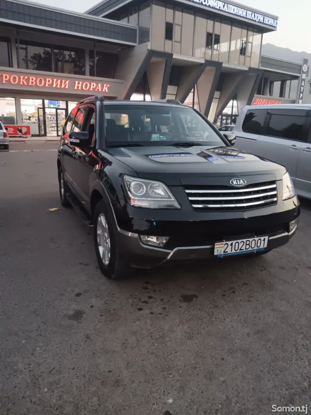 Kia Mohave 2012 · AT
