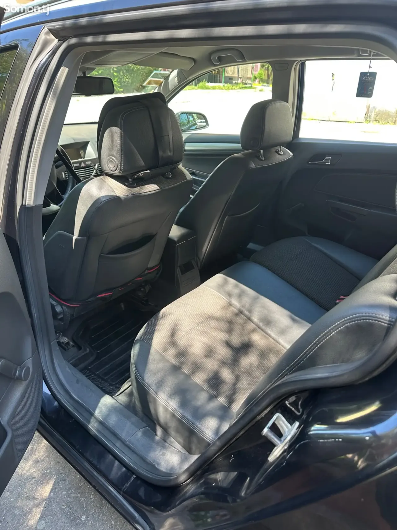 Opel Astra H 2007 · 1.6 MT