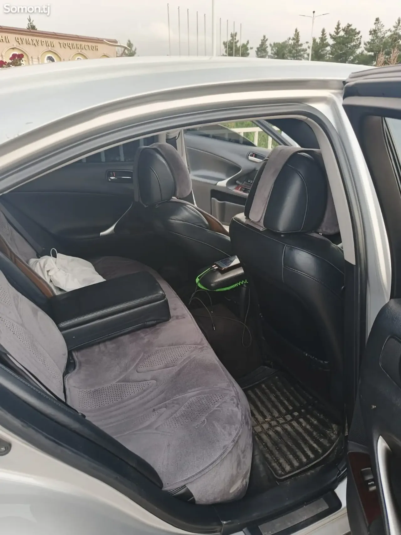 Lexus IS series 2008 · 2.5 AT