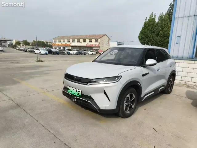 BYD Yuan Up 2025 · AT