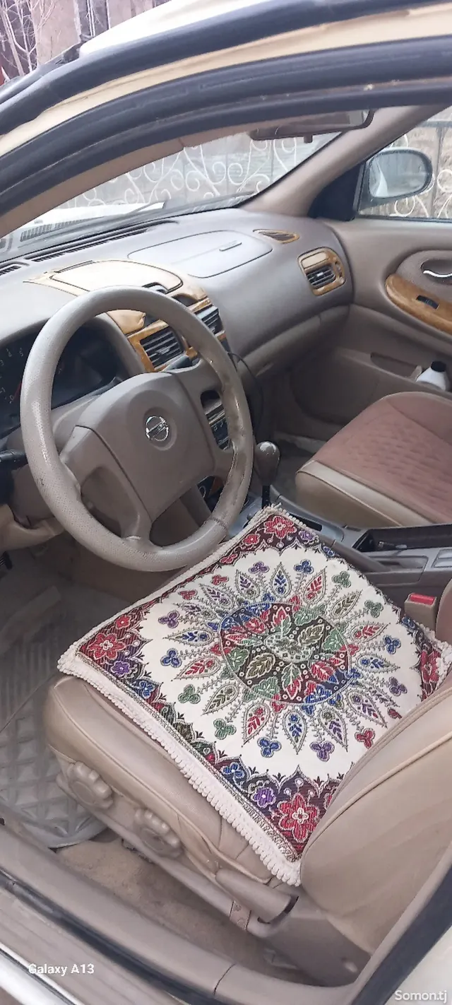 Nissan Maxima 2004 · 3.0 MT