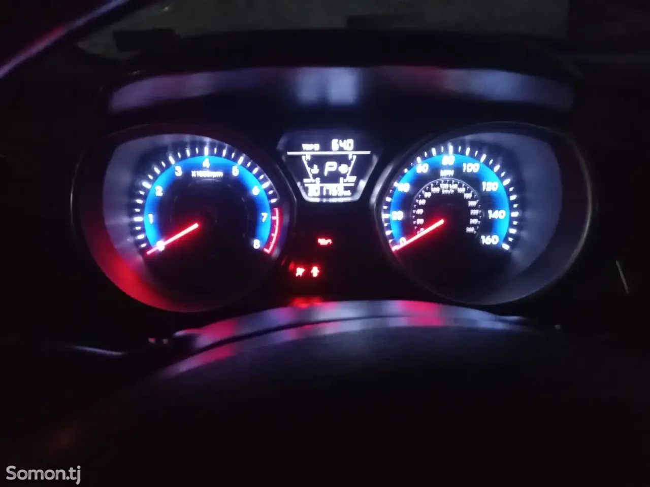Hyundai Elantra 2016 · 1.8 AT
