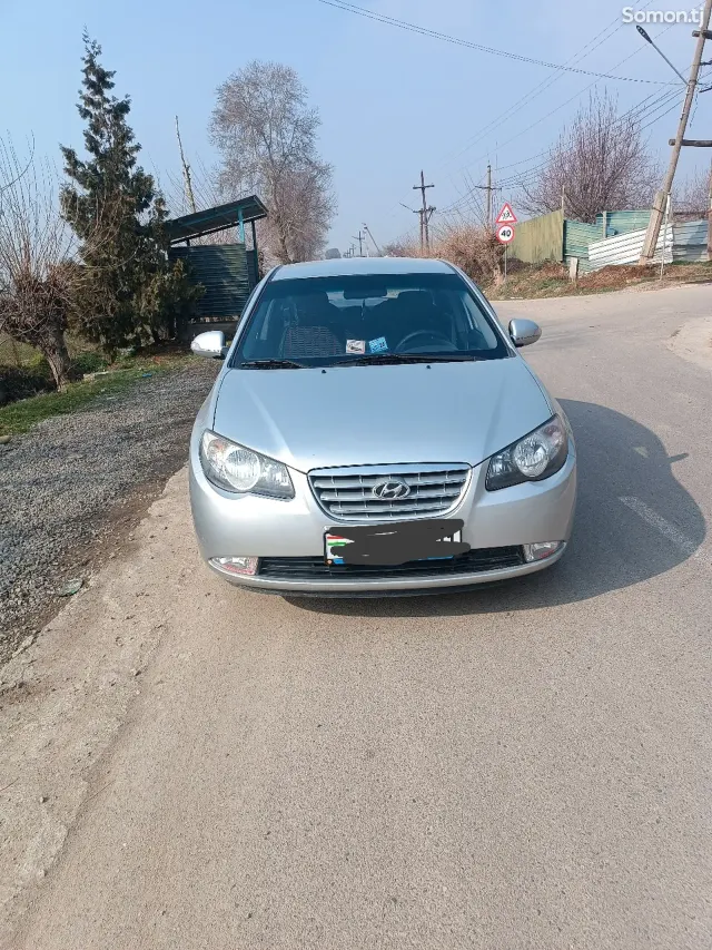 Hyundai Avante 2010 · 1.6 AT
