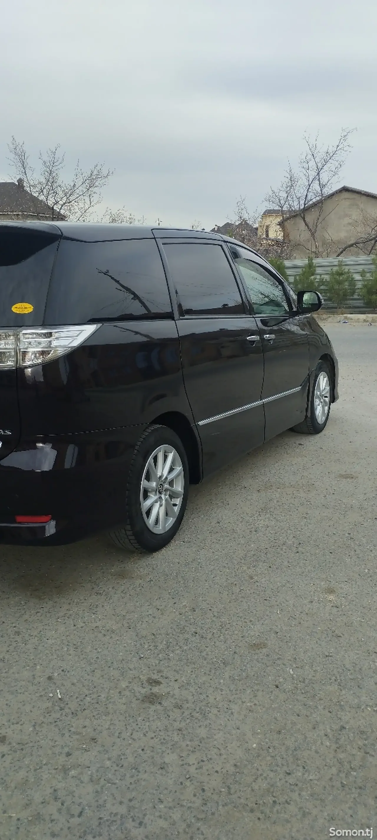 Toyota Estima 2014 · 2.4 CVT