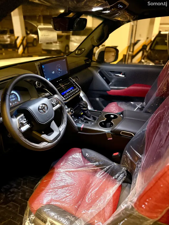 Toyota Land Cruiser 2026 · 3.5 AT
