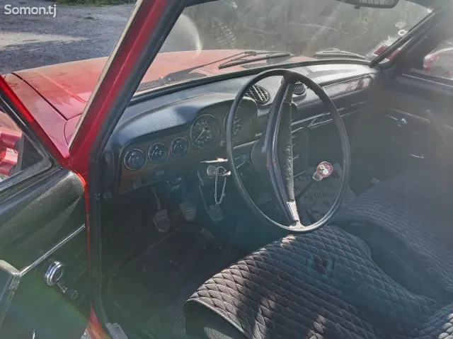 Lada (ВАЗ) 2106 1986 · 1.5 MT