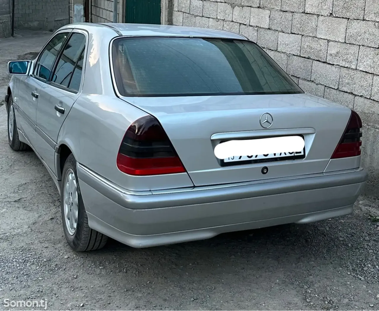 Mercedes-Benz E class 1998 · 2.0 AT