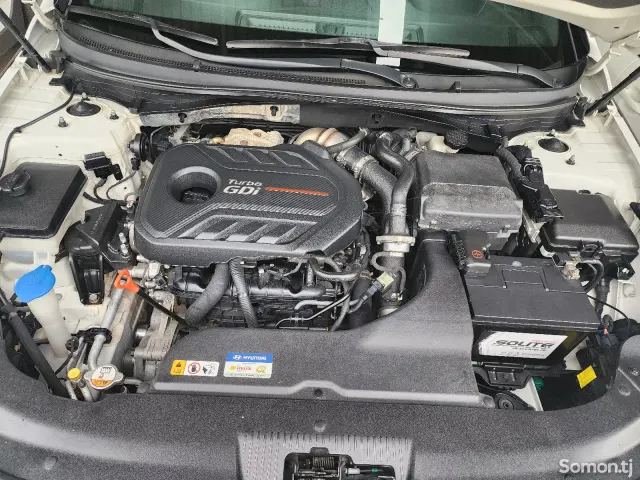 Hyundai Sonata 2015 · 2.0 AT