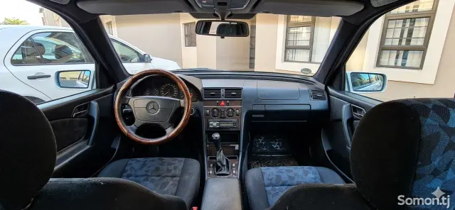 Mercedes-Benz C class 1998 · 1.8 MT