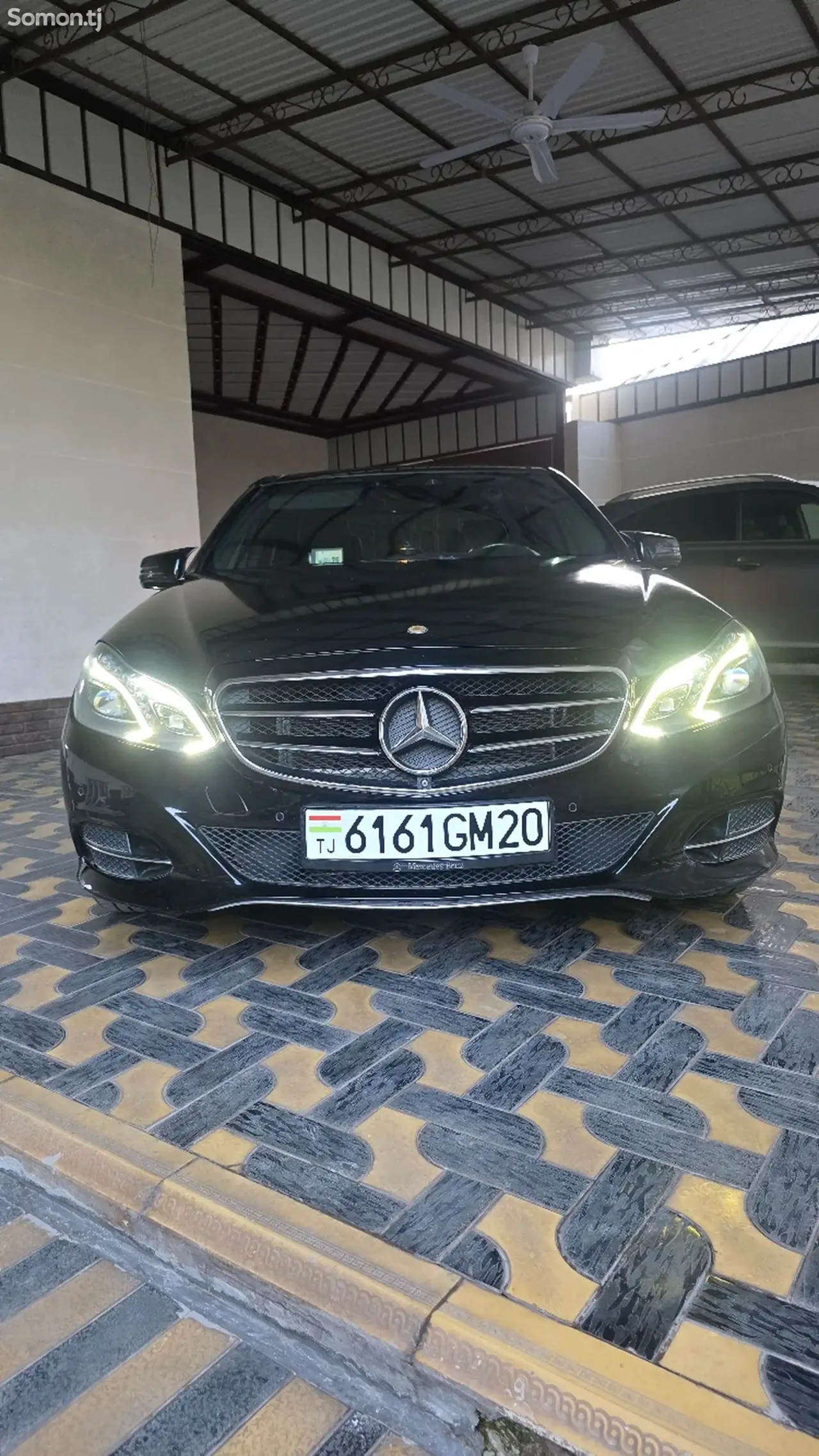 Mercedes-Benz E class 2016 · 3.0 AT