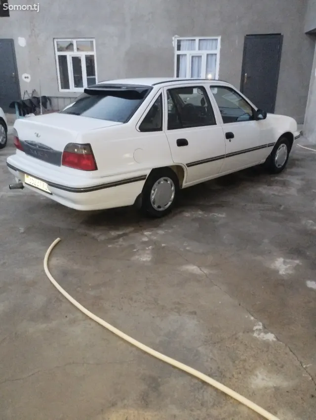 Daewoo Nexia 1996 · 1.5 MT