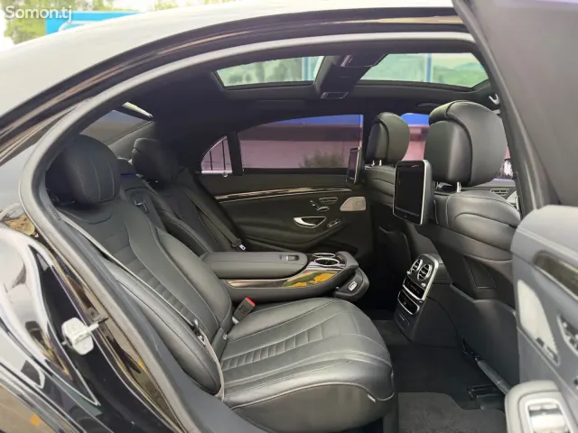 Mercedes-Benz S class 2015 · 4.7 AT