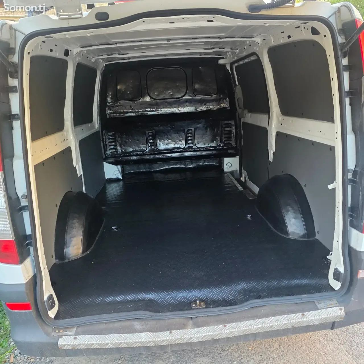 Mercedes-Benz Viano 2014 · 2.2 MT
