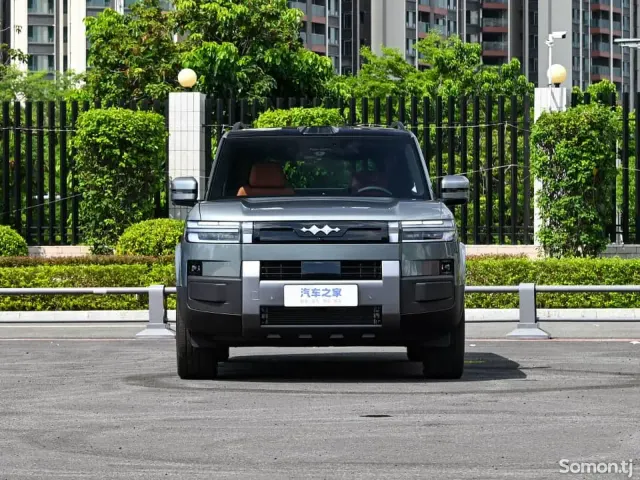 Leopaard CS7 2025 · AT