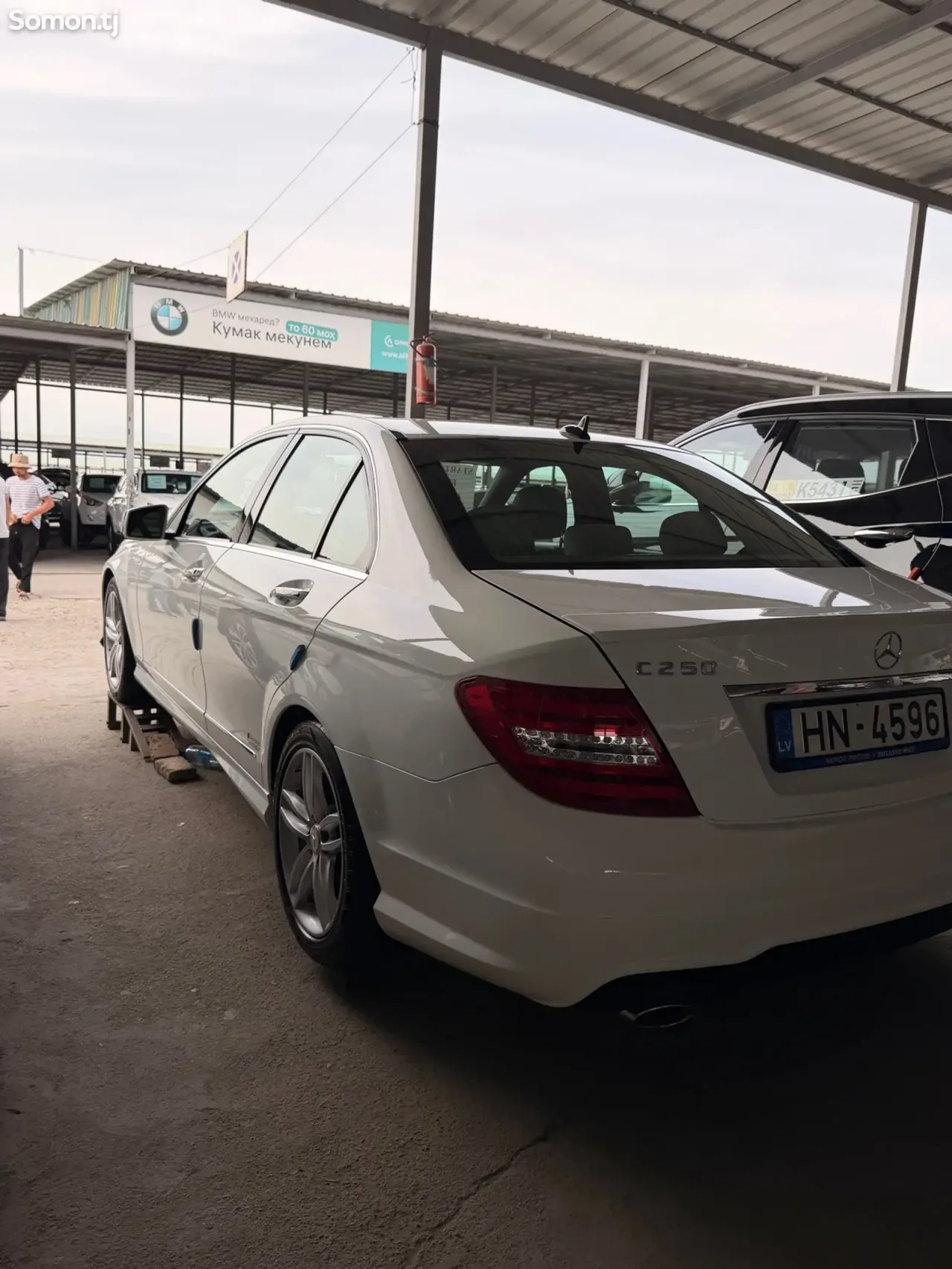 Mercedes-Benz C class 2014 · 2.5 AT