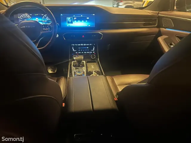 Jetour X90 Plus 2024 · 1.6 AT