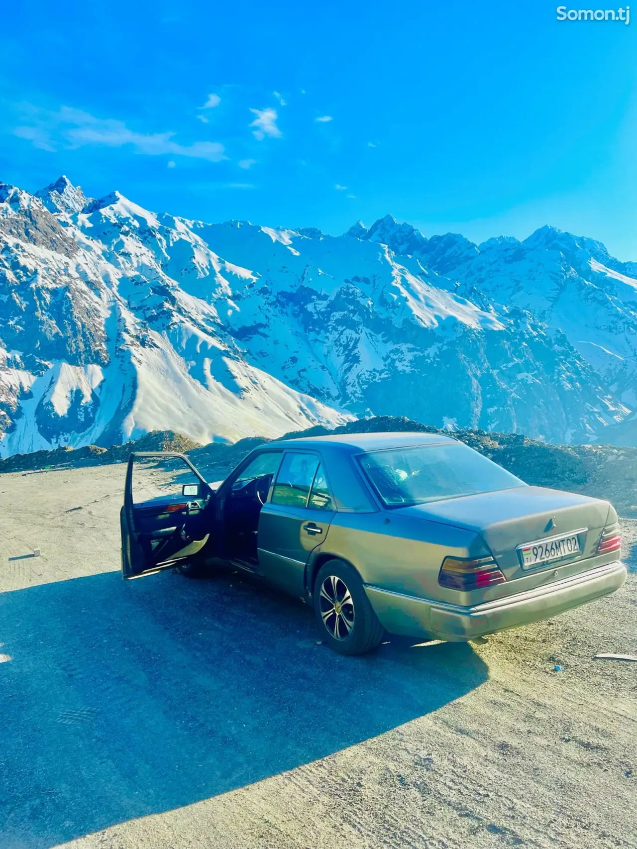 Mercedes-Benz W124 1994 · 2.2 MT