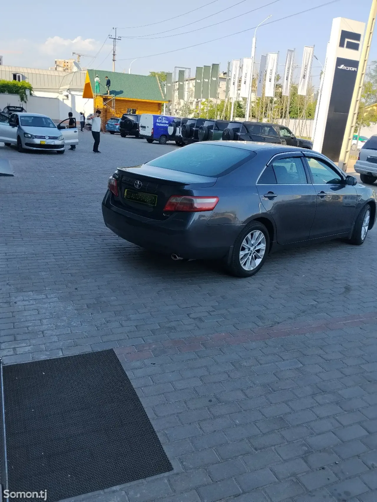 Toyota Camry 2007 · 2.4 AT