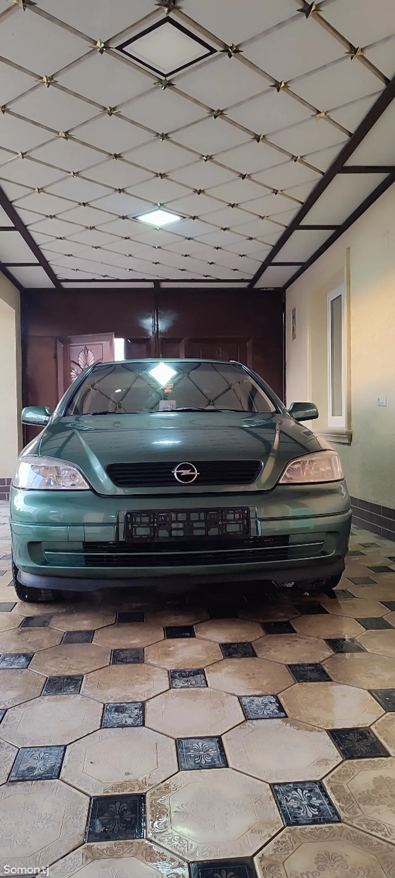 Opel Astra G 1999 · 1.6 MT