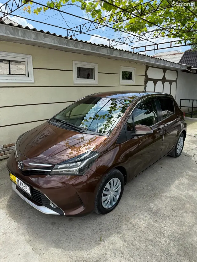 Toyota Vitz 2014 · 1.3 AT