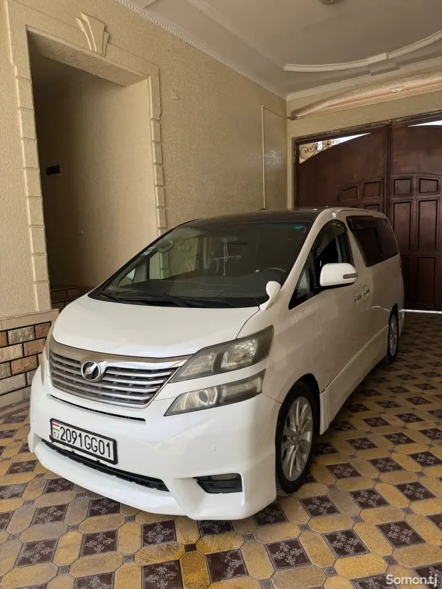 Toyota Vellfire 2014 · 2.4 AT