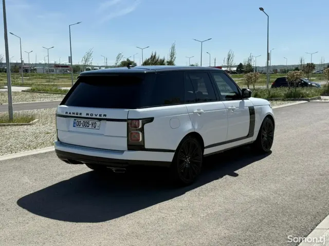 Land Rover Vogue 2017 · 3.0 AT