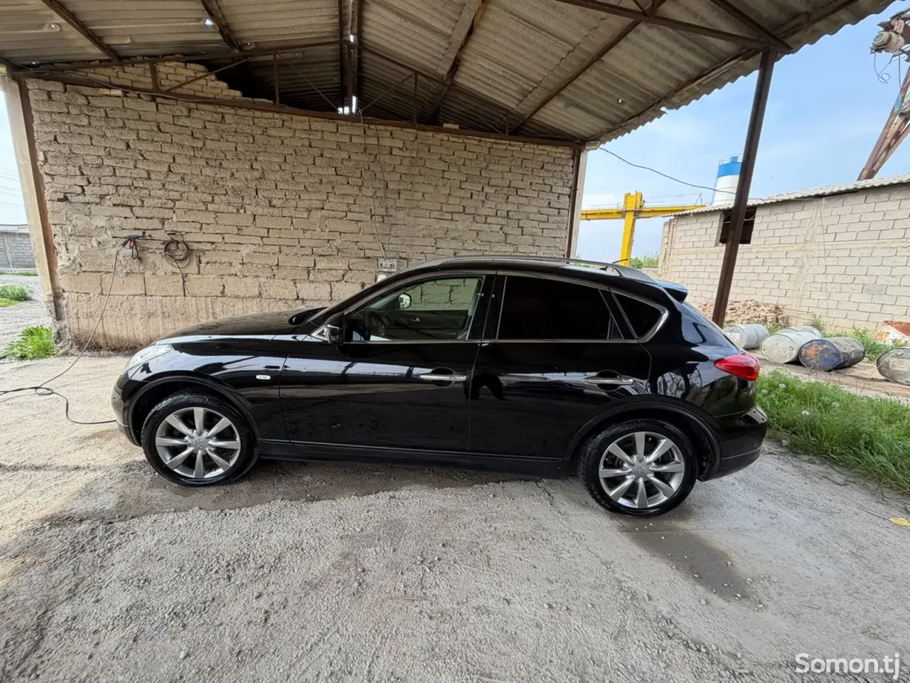 Infiniti EX series 2013 · 2.5 AT