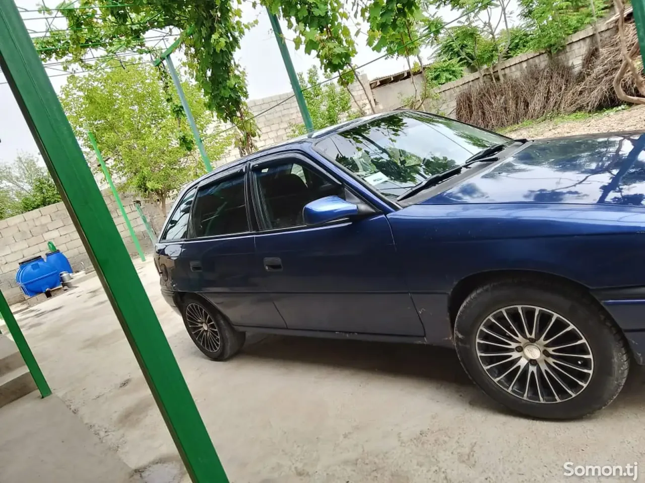 Opel Astra F 1996 · 1.6 MT