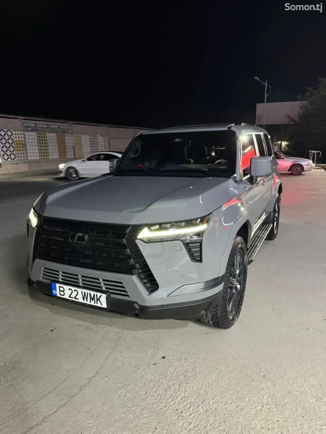 Lexus GX series 2025 · 5.5 AT