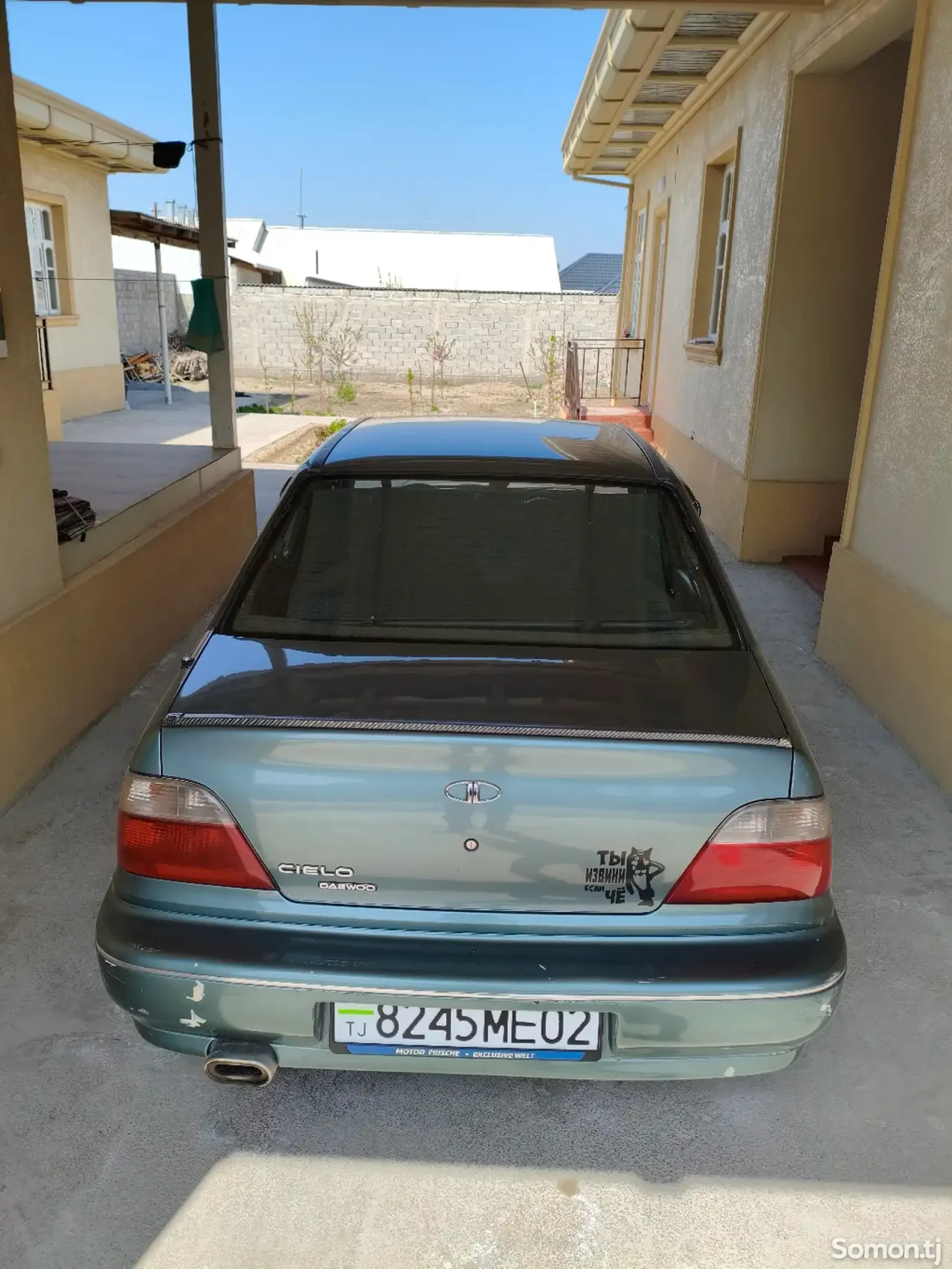 Daewoo Nexia 1996 · 1.6 MT