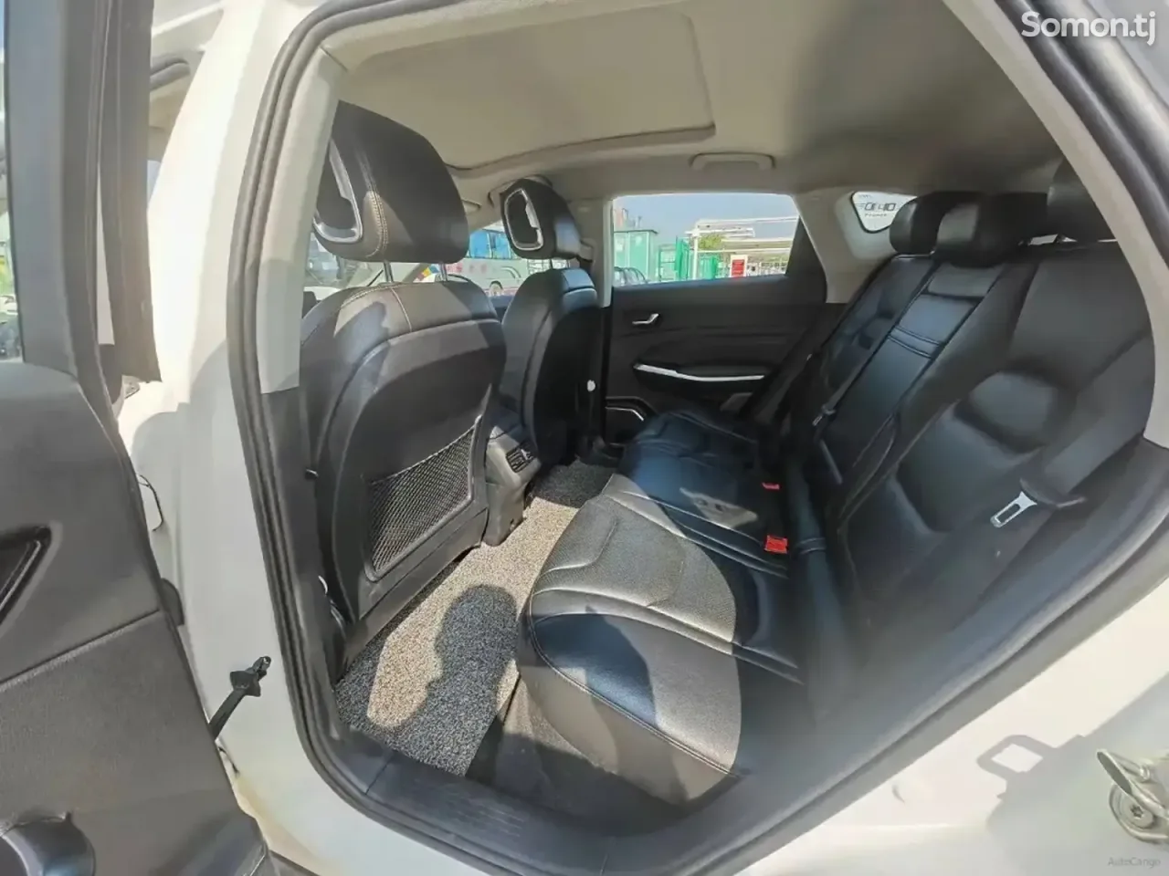 Hongqi E-HS3 2019 · 2.0 AMT