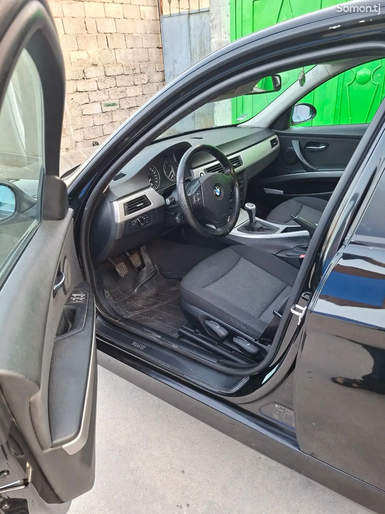 BMW 3 series 2006 · 2.0 MT