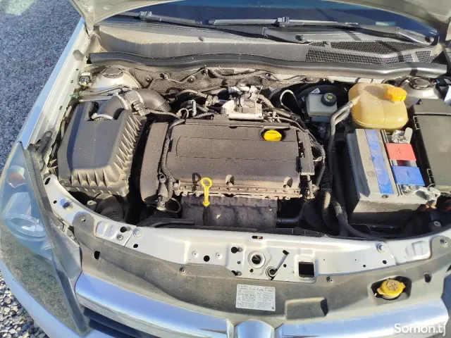 Opel Astra H 2006 · 1.8 MT