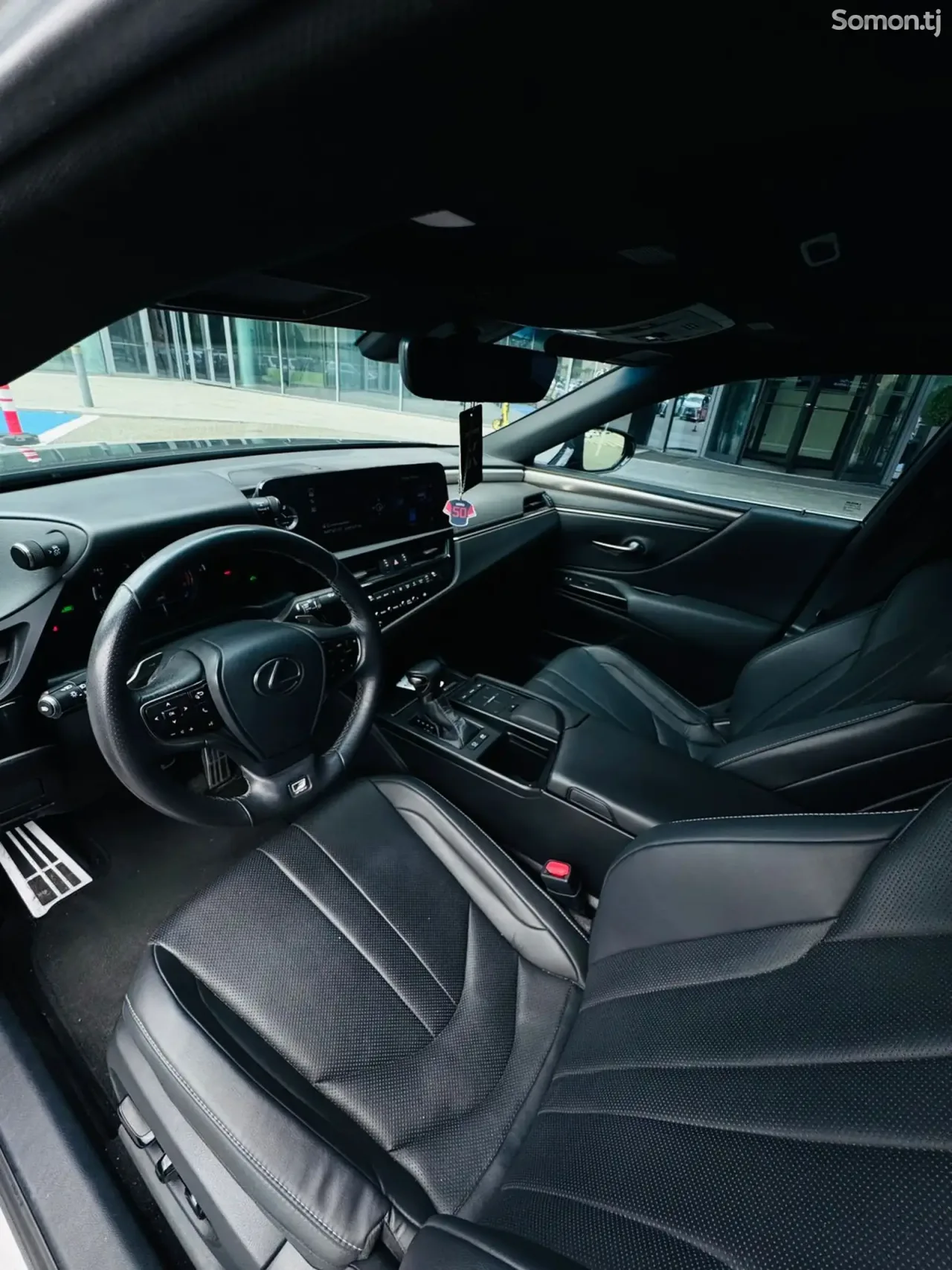 Lexus ES series 2023 · 2.5 AT