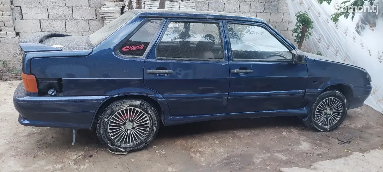 Lada (ВАЗ) 2115 2003 · 1.7 MT