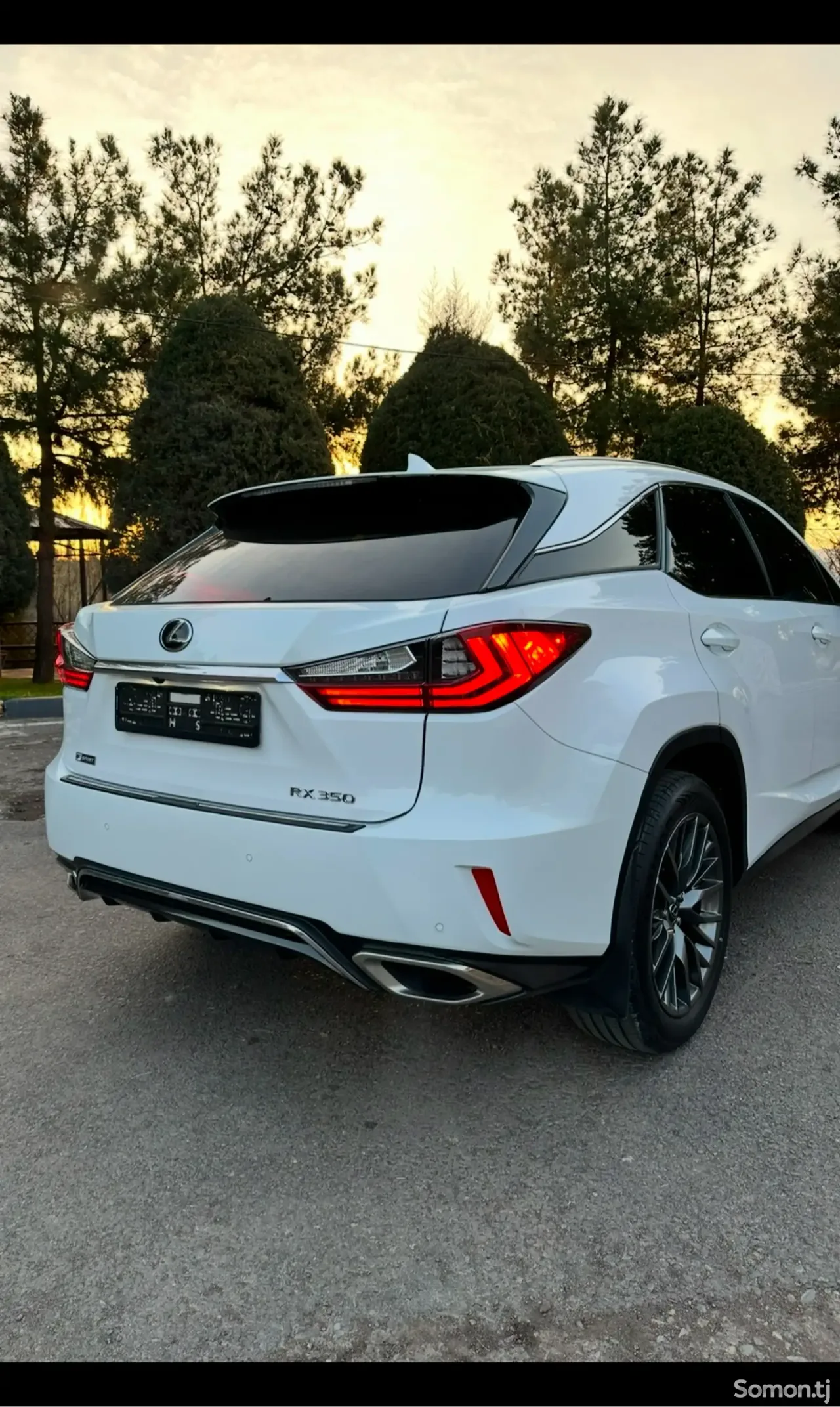 Lexus RX series 2017 · 3.5 AT