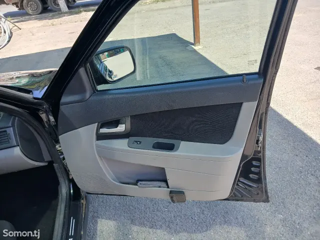 Lada (ВАЗ) Priora 2010 · 1.6 MT