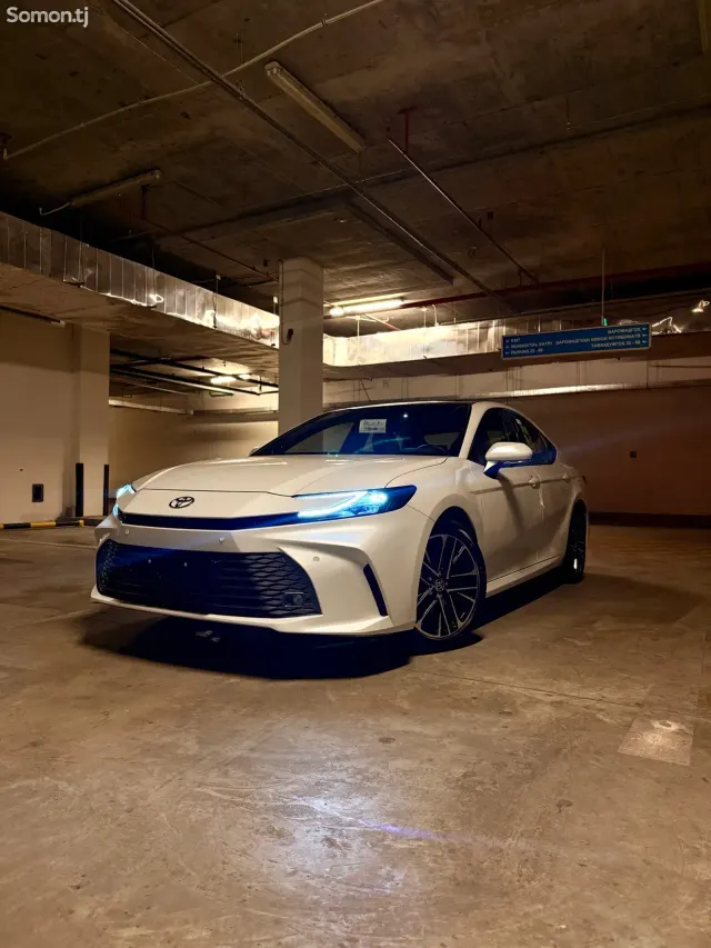 Toyota Camry 2026 · 2.5 AT
