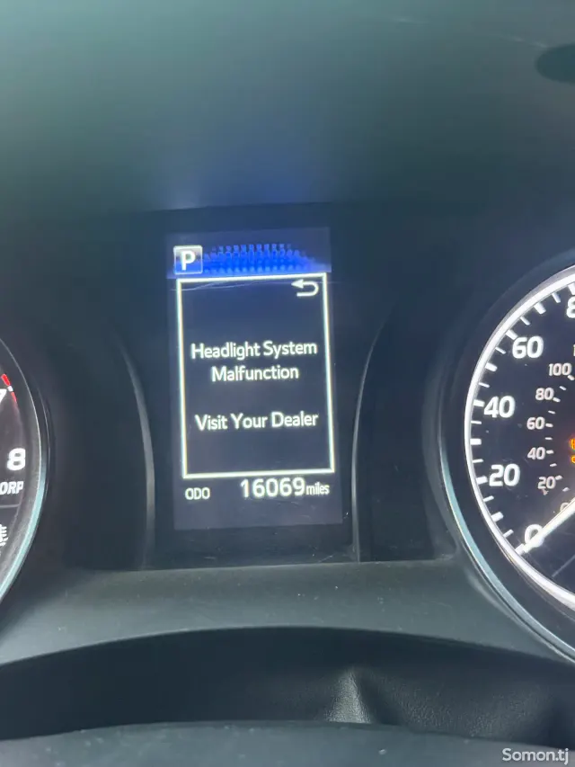 Toyota Camry 2024 · 2.5 AT
