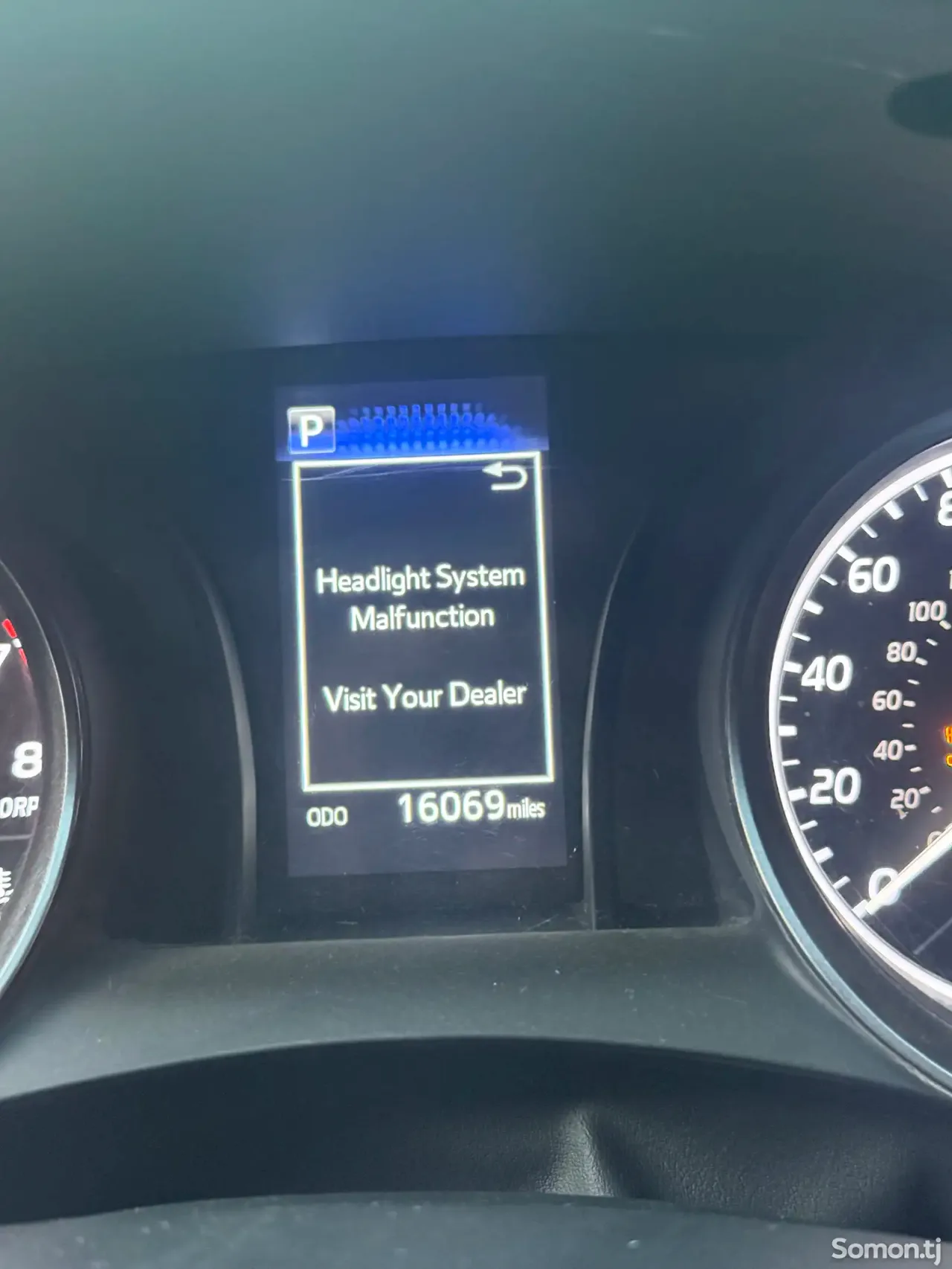 Toyota Camry 2024 · 2.5 AT
